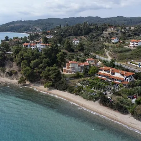 Apartment On The Neos Marmaras