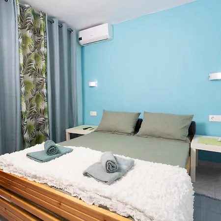 On The Apartment Neos Marmaras