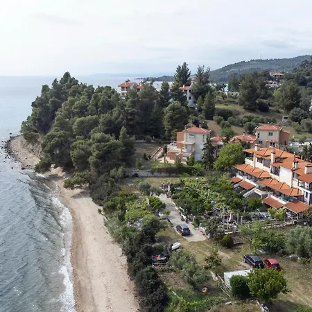 On The 新马尔马拉斯